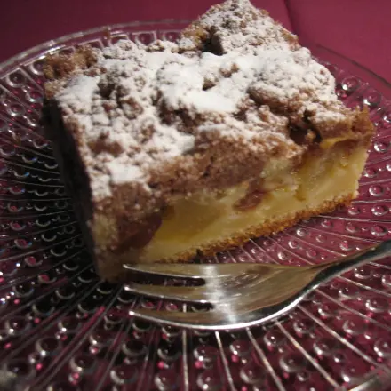 Apfelkuchen vom Blech mit Schokostreuseln