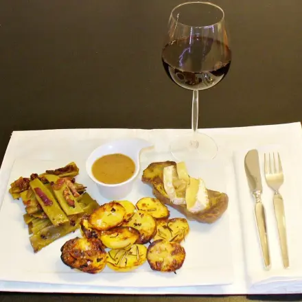 Entrecote überbacken und mit Speckbohnen