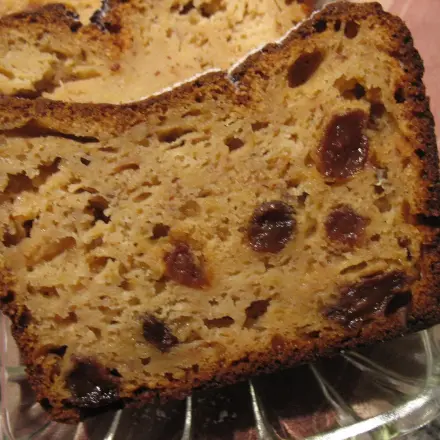 Saftiger Rührkuchen mit Äpfeln und Marzipan