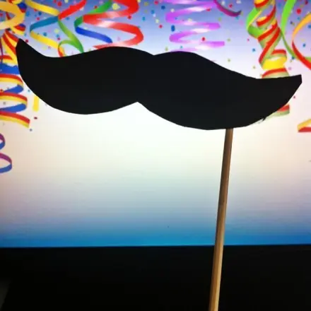 Lustige Masken für Karneval selber machen