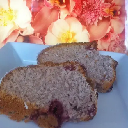 Kirsch-Marzipan Gugelhupf