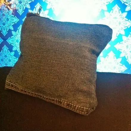 Kosmetiktasche aus alter Jeans