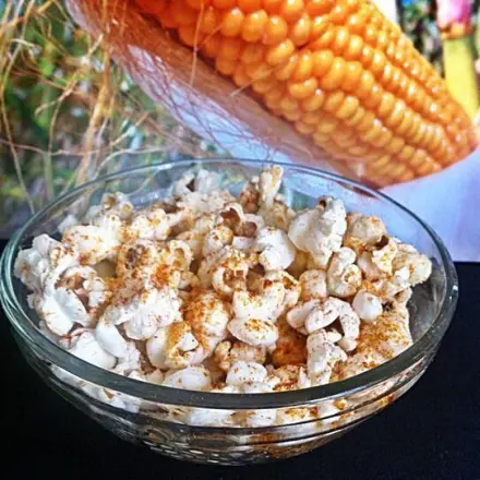 Würziges Parmesan Popcorn