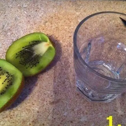 Schale von Kiwi und Avocado einfacher entfernen