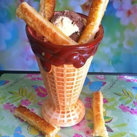 Apfelkuchen Pommes aus Blätterteig