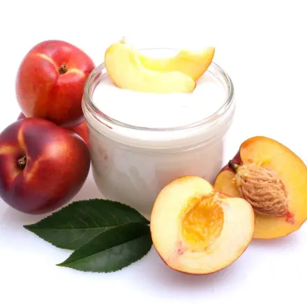 Quarkspeise mit Früchten