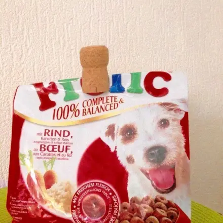 Korken als Klemme für Verpackungen