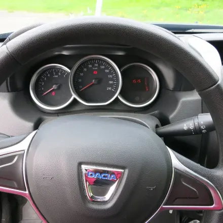 Kunststoff (Cockpit) im Auto und Haushalt reinigen