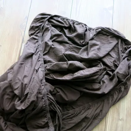 Altes Betttuch statt Abdeckfolie