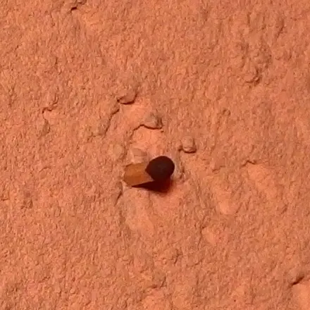 Streichhölzer in Löcher, die man noch braucht