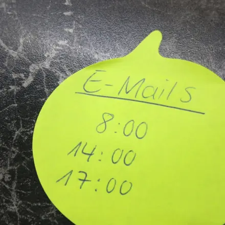 Kein Ärger mehr mit Mail-Flut im Büro