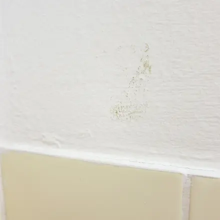 Ausbesserung von (kleinen) Flecken / Macken an Wänden