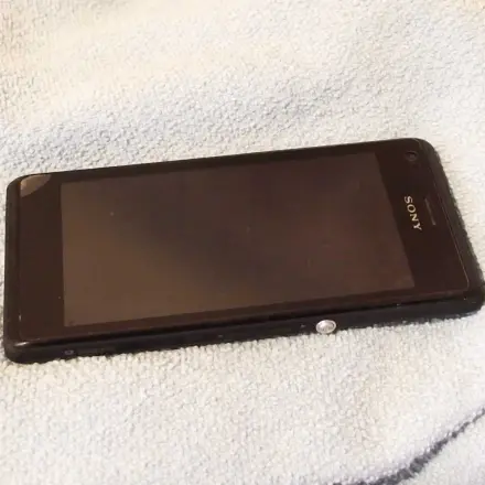 Handy ins Klo gefallen!