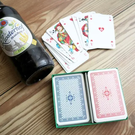 Trinkspiel: Find die Sau!