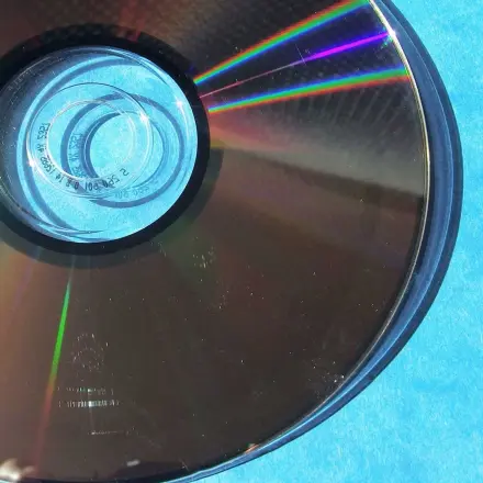 Zerkratzte DVDs wieder zum Laufen bringen