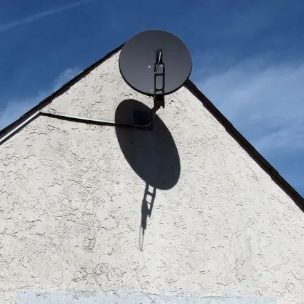 Satellitenschüssel ausrichten