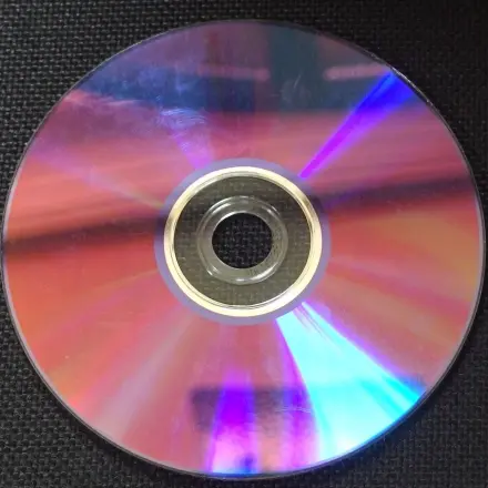 Kratzer auf CDs mit Autopolitur entfernen