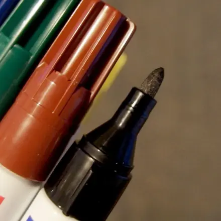 Grafitti am Autoanhänger