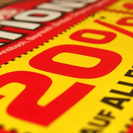 Rechtzeitig kaufen spart 50-70 % bei den Weihnachtsgeschenken