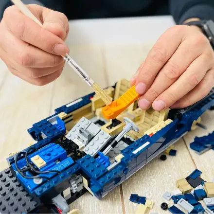 LEGO kleben