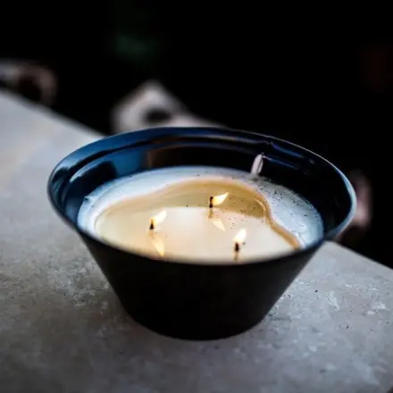 Kerzenwachs aus dem Autositz entfernen