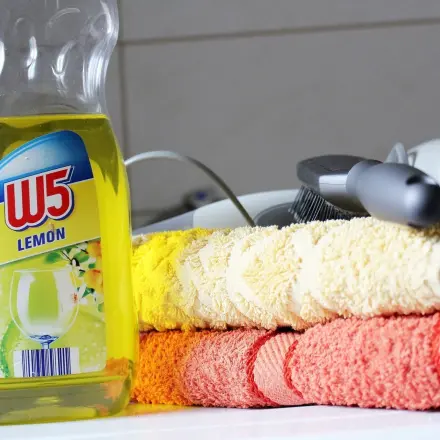 Habe es probiert, Spüli zum Haare waschen