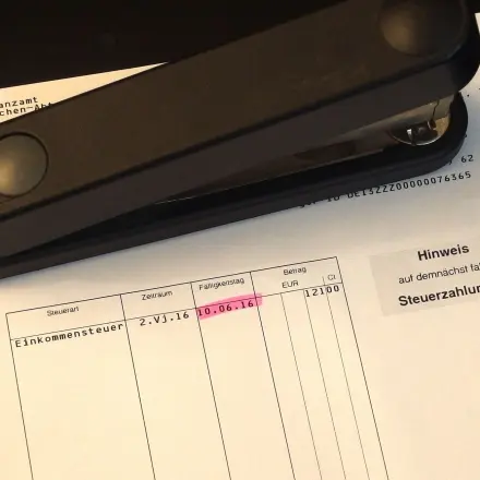 Wichtige Schreiben nicht auf überfüllte Schreibtische legen