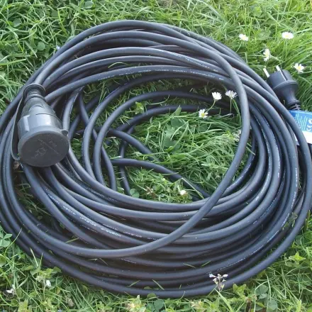Verlängerungskabel richtig aufwickeln