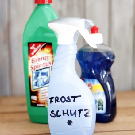 Frostschutzmittel für die Scheibenwaschanlage selber mischen