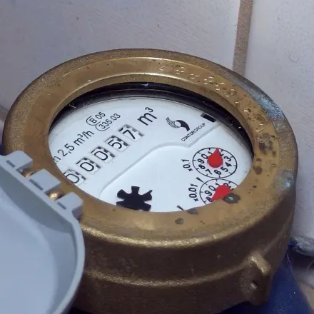 Auf die Größe des Wasserzählers im Haus achten