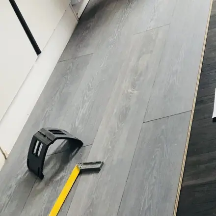 Laminat verlegen ohne Zimmer auszuräumen