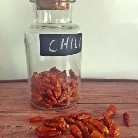 Chili schneiden - Hände schützen