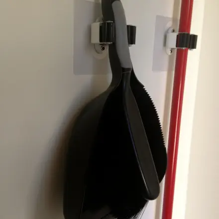 Fenster putzen - grobe Vorarbeit