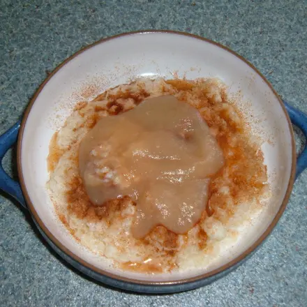 Milchreis aus dem Bett, nach der Oma-Methode