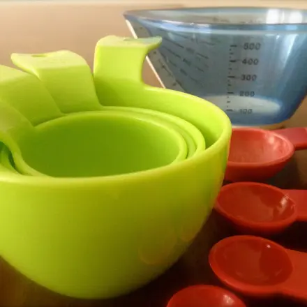 Amerikanische Maßeinheiten bei Rezepten umrechnen