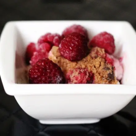 Himbeer-Cookie-Dessert