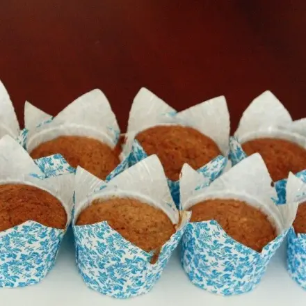 Fluffige Zucchini Muffins für den Kaffeetisch