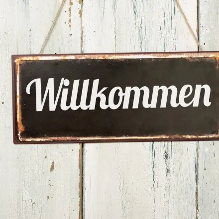 Nostalgische Blechschilder für Wände