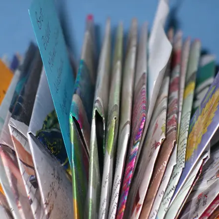 Upcycling: Notizhalter aus Katalog oder kleiner Kladde