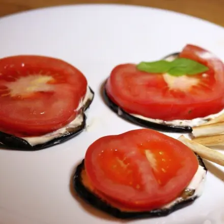Tomaten-Auberginen Snack
