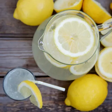 Limonade selber machen - Grundrezepte