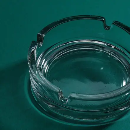 Aschenbecher richtig reinigen