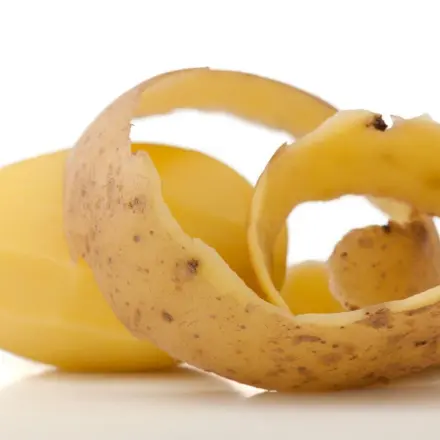 Zwiebelgeruch an den Händen entfernen