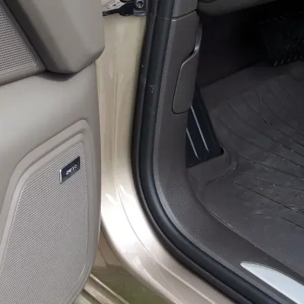 Vaseline gegen vereiste Autotüren