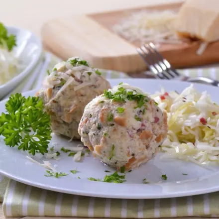 Resteverwertung: Tiroler Knödel