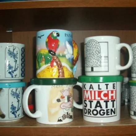 Trinkbecher platzsparend einräumen