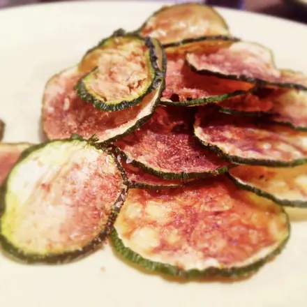 Leckere knusprige Zucchini Chips