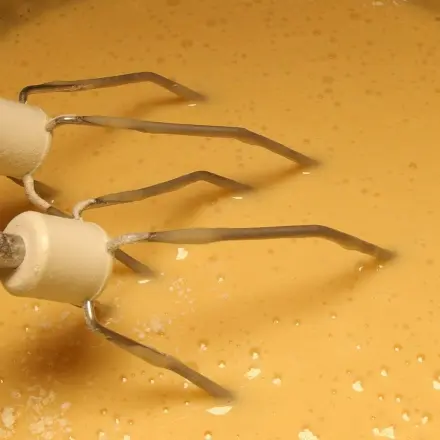 Klumpen im Rührteig vermeiden