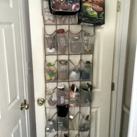 Tür als Stauraum nutzen