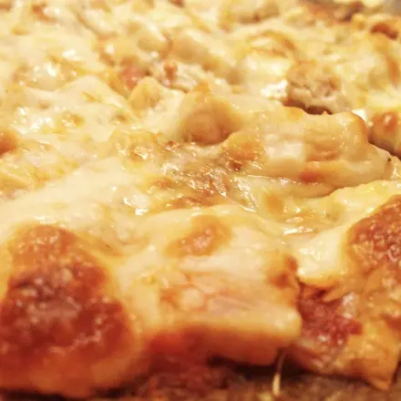 Glutenfreie Thunfischpizza mit Buchweizenmehl